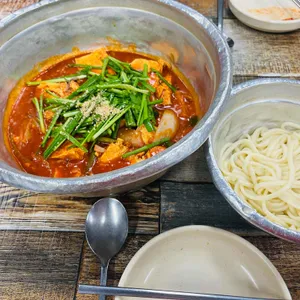시민칼국수 사진
