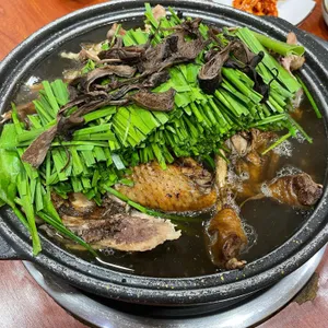 올능이능이버섯백숙 사진