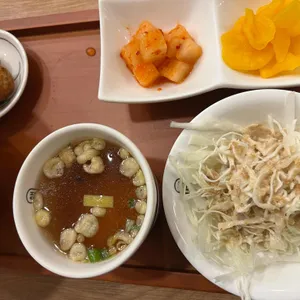 핵밥 사진