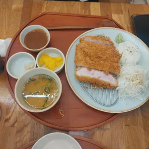 이키이키 사진