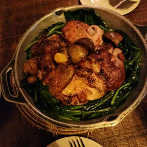 양키통닭 & Second Floor 사진