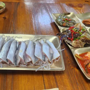 밴댕이가득한집 사진