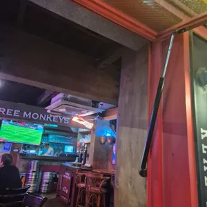 쓰리몽키즈 리뷰 사진