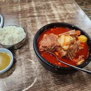 24시 원조 자양감자탕 사진