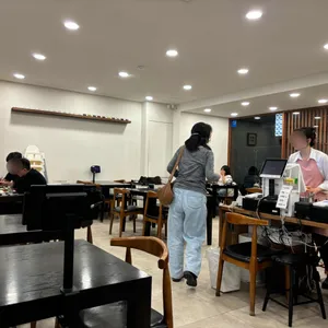 윤밀원 리뷰 사진