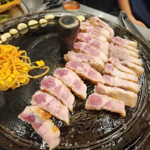 목구멍 사진