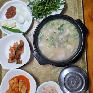한일돼지국밥 사진