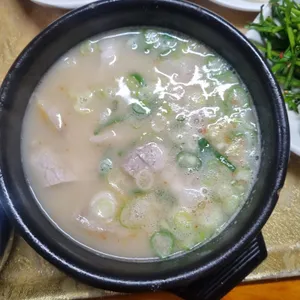 한일돼지국밥 사진
