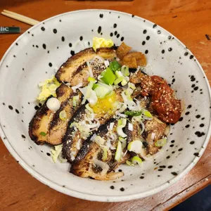 아야멘 사진