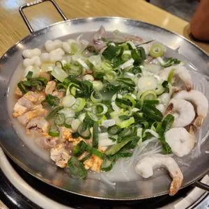 놀부부대찌개 사진