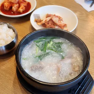 도담순대국 사진