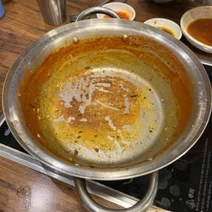 두둑한 샤브 칼국수 사진