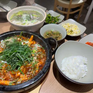 돌애 리뷰 사진