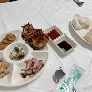 우목횟집 사진