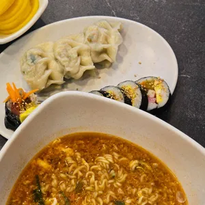 명동만두 사진