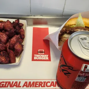 투웨이버거 사진