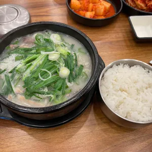 사거리순대국 사진