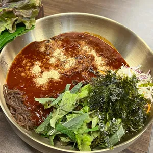 귀한족발 사진