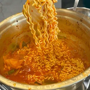 열두달꽃돼지 사진