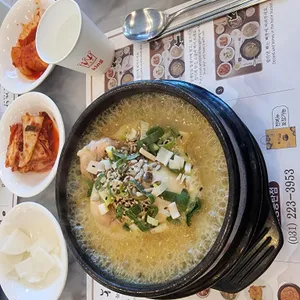 고봉삼계탕 사진