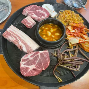 효자동솥뚜껑 사진