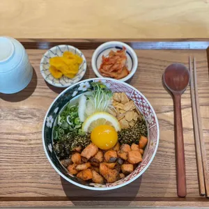 일관 사진