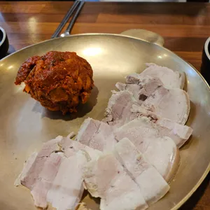 옥돌현옥 사진