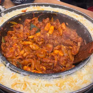 유가네닭갈비 사진