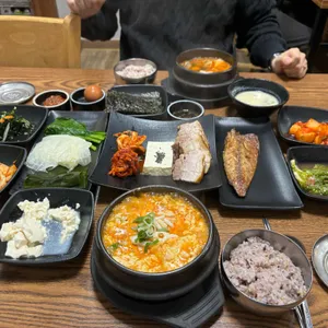 명촌순두부보쌈 사진