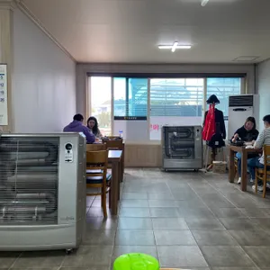진미돌솥쌈밥집 리뷰 사진