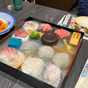 아키아키 사진