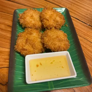낀낀 사진