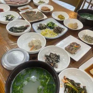 청운식당 리뷰 사진