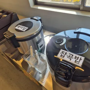 동산기사식당 사진