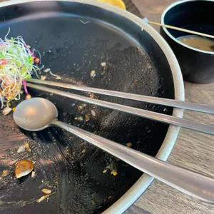 고기듬뿍대왕비빔밥 사진