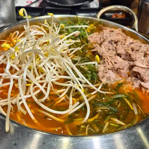 육시리 사진
