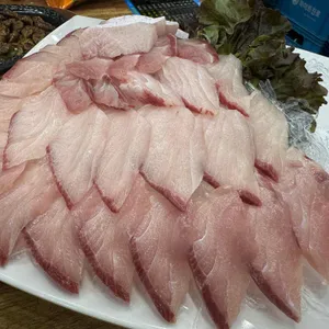탐나종합어시장 사진