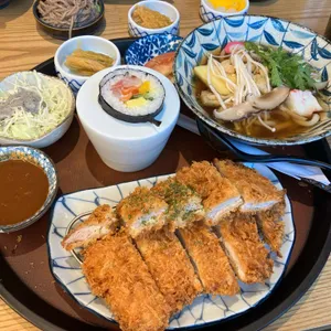 상무초밥 사진