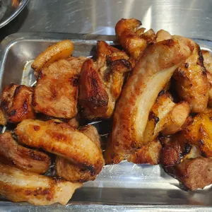 특삼겹 사진