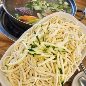 삐쭉이백합칼국수 사진