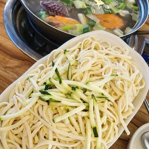 삐쭉이백합칼국수 리뷰 사진