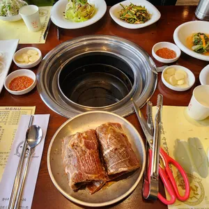 육산 사진