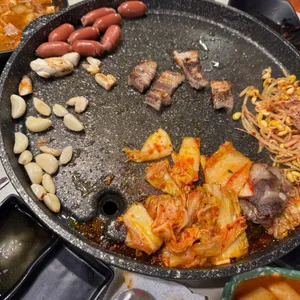 돼지대학교 사진
