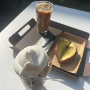 카페 산 사진