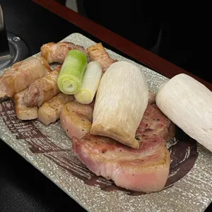 옥석가린돼지 사진