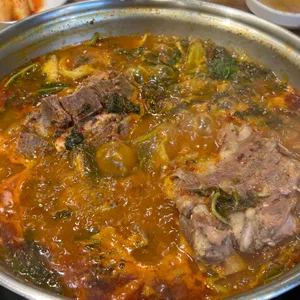 돈푸짐감자탕 사진