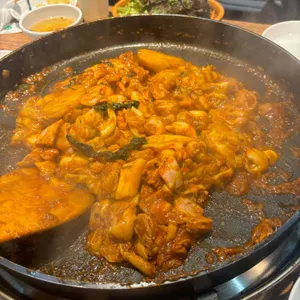 오근내8닭갈비 사진