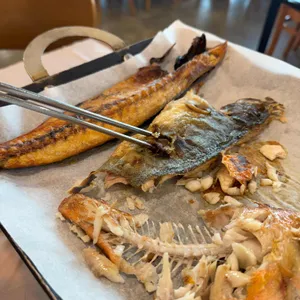삼고정문 사진