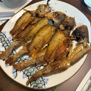 송죽일식 사진