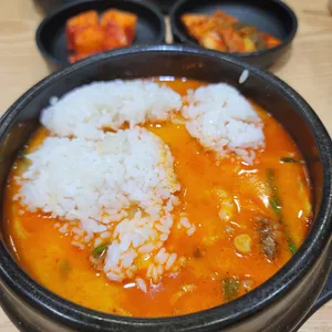 가마솥순대국밥 사진